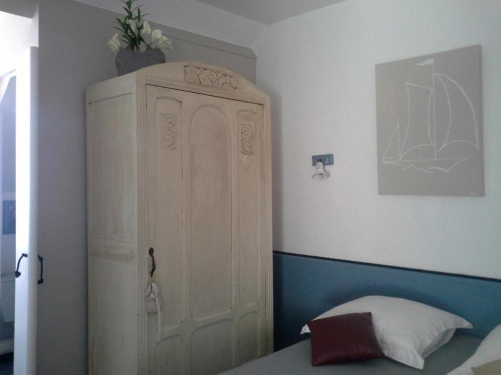 Hotel Kan Avel แซ็ง-ลูแนร์ ภายนอก รูปภาพ